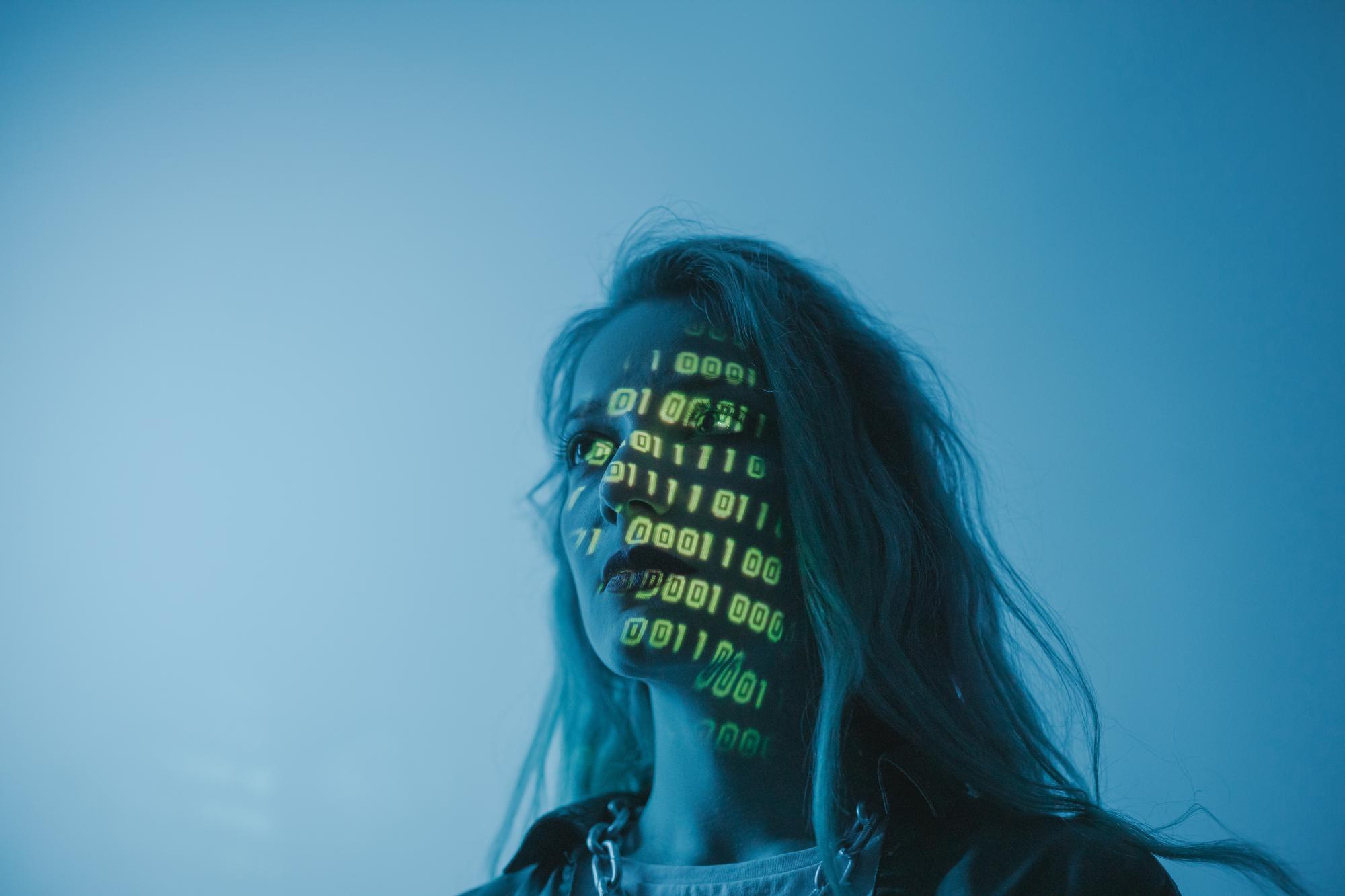 Binary | Woman