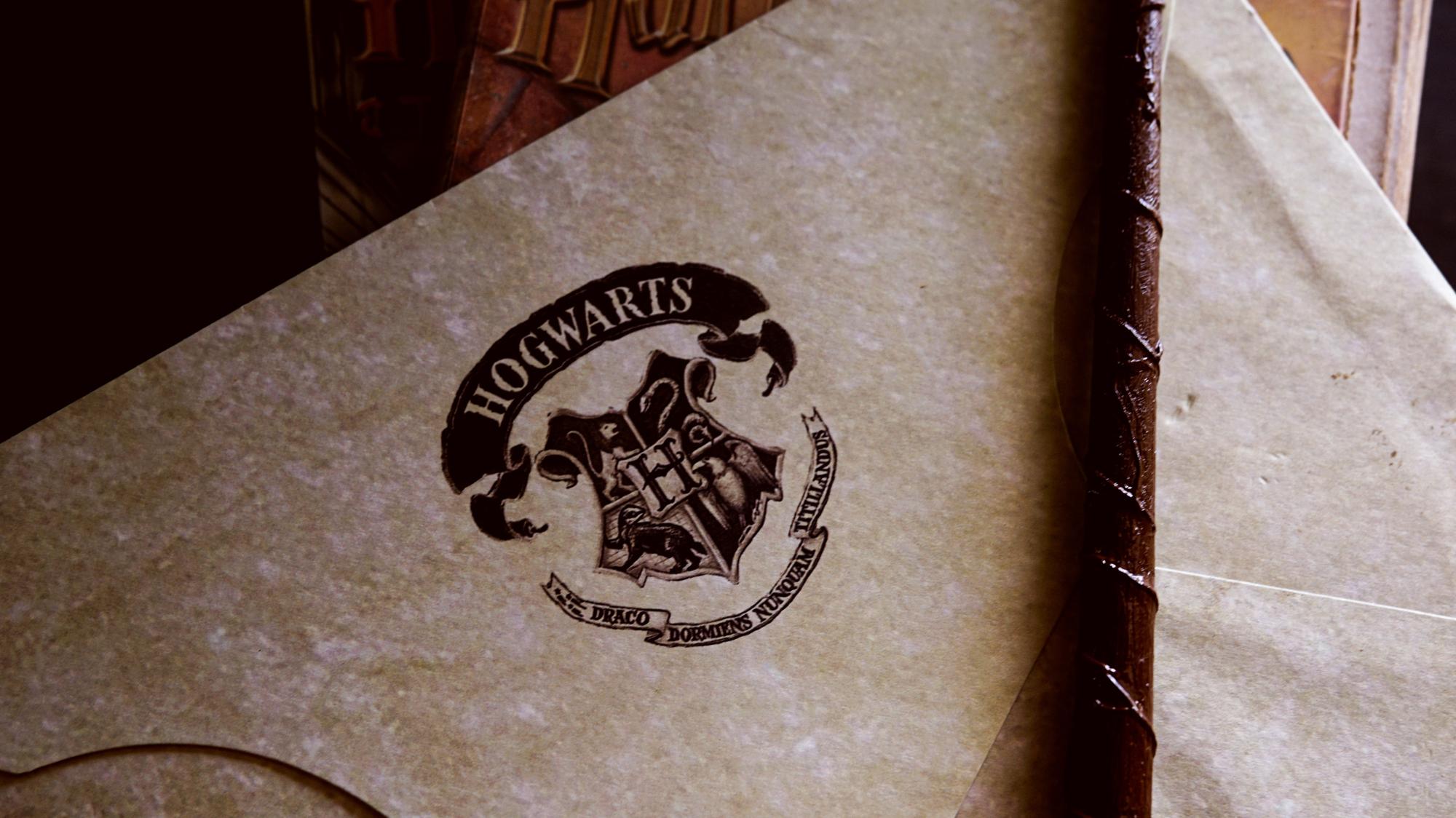 Hogwarts seal