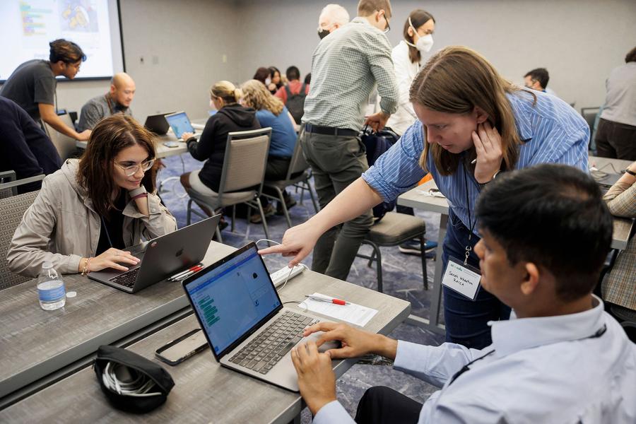 first-ai-plus-education-summit_01_c